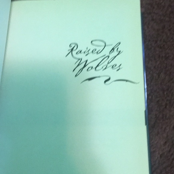 ‘raised by wolves’ by jennifer lynn barnes - Picture 4 of 4